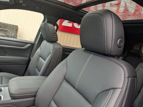 New 2026 GMC Acadia Elevation w/ Black Edition image 11