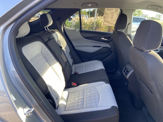 Used 2023 Chevrolet Equinox LT w/ Driver Convenience Package FWD image 17