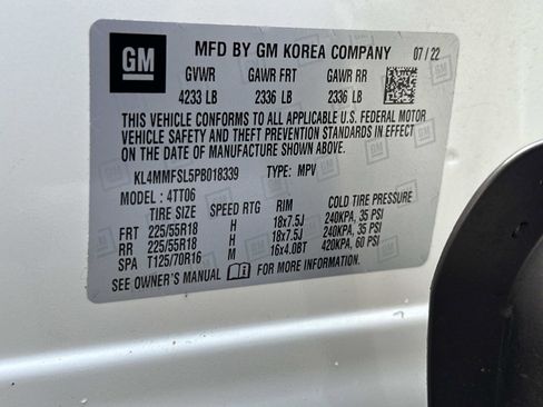 Used 2023 Buick Encore GX Essence w/ Experience Buick Package image 31