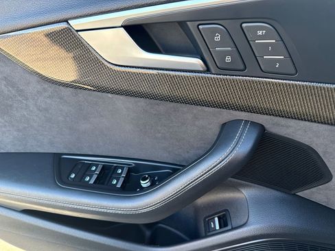 Used 2019 Audi S4 Prestige w/ Prestige Package image 16