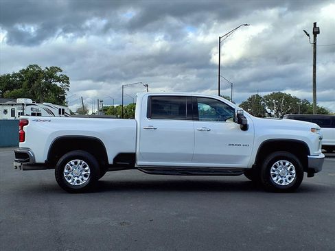 Used 2023 Chevrolet Silverado 2500 LTZ w/ LTZ Convenience Package image 26
