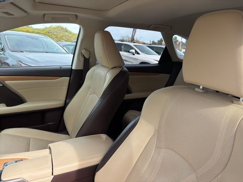 Used 2019 Lexus RX 450hL Premium w/ Premium Package image 12