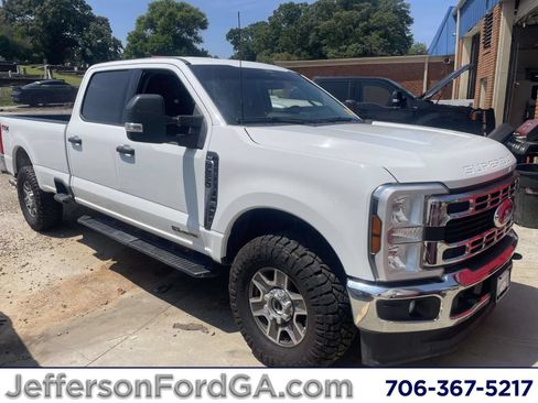 Used 2025 Ford F250 XLT w/ FX4 Off-Road Package AWD/4WD image 1