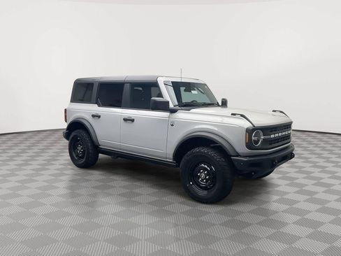 Used 2026 Ford Bronco Big Bend w/ Black Diamond Package AWD/4WD image 36