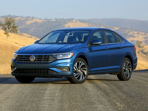 Used 2019 Volkswagen Jetta R-Line image 1