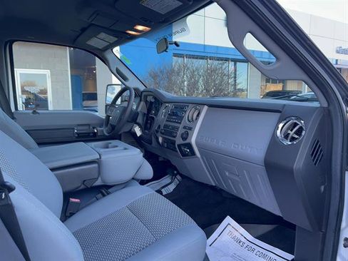 Used 2016 Ford F250 XLT image 16