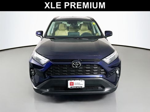 Used 2023 Toyota RAV4 XLE Premium image 2