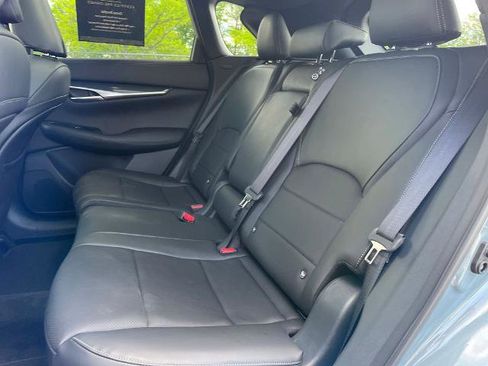 Certified 2025 INFINITI QX50 Sport image 12