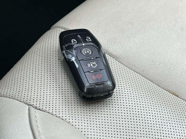 Used 2015 Ford Fusion Titanium FWD image 38