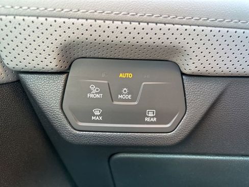 New 2026 Volkswagen Atlas Peak Edition AWD/4WD image 28