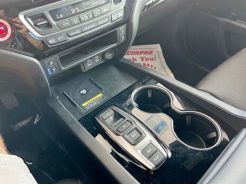 Used 2024 Honda Passport Black Edition image 17