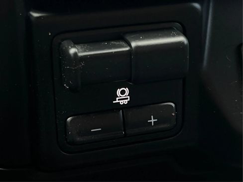 Used 2021 Chevrolet Silverado 1500 RST AWD/4WD image 44