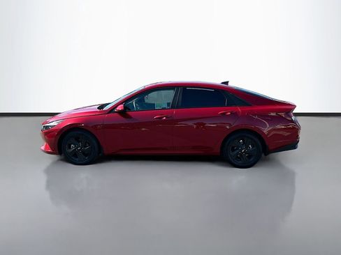 Used 2023 Hyundai Elantra SEL FWD image 8