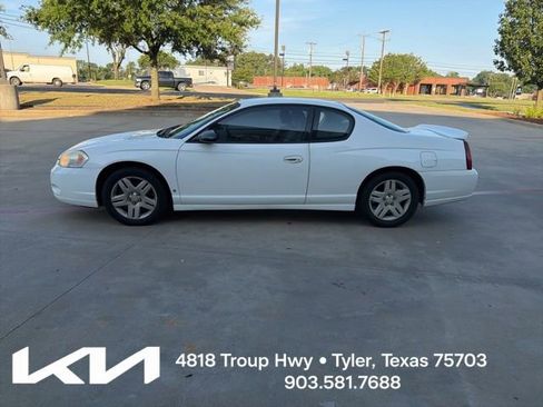 Used 2007 Chevrolet Monte Carlo LT FWD image 5