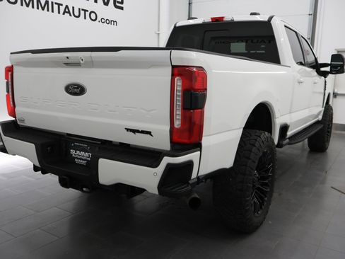 Used 2023 Ford F350 Lariat w/ Lariat Ultimate Package AWD/4WD image 4
