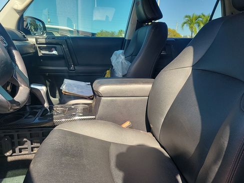 Used 2021 Toyota 4Runner TRD Off-Road Premium image 25