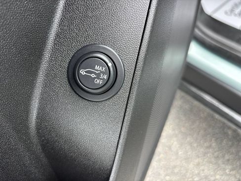Used 2022 Chevrolet Equinox LT AWD/4WD image 22