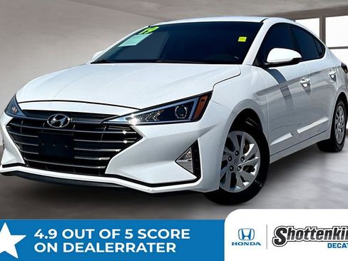 Used 2019 Hyundai Elantra SE w/ Cargo Package FWD image 1