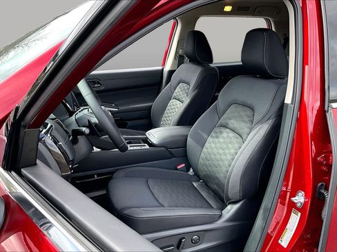 New 2026 Nissan Pathfinder SV FWD image 9