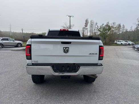 Used 2017 RAM 2500 Tradesman w/ Chrome Appearance Group image 4