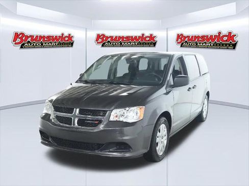 Certified 2019 Dodge Grand Caravan SE FWD image 1