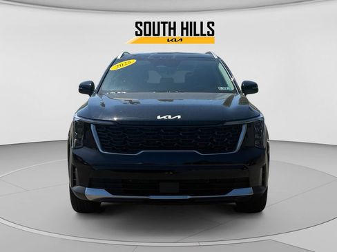 Certified 2025 Kia Sorento S AWD/4WD image 8