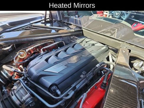 Used 2024 Chevrolet Corvette Stingray Preferred Cpe w/ Body-Color Dual Roof Package RWD image 18