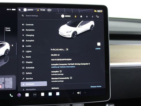 Used 2023 Tesla Model 3 Standard Range image 10