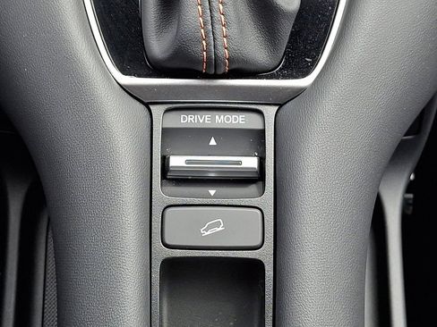 Used 2025 Honda HR-V Sport image 25