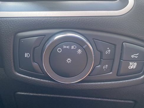 Used 2022 Ford Edge SEL w/ Convenience Package image 21