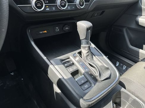 Used 2024 Honda CR-V LX image 18