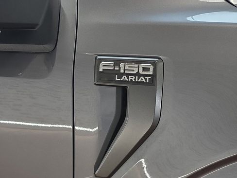 Used 2021 Ford F150 Lariat w/ Equipment Group 502A High image 10