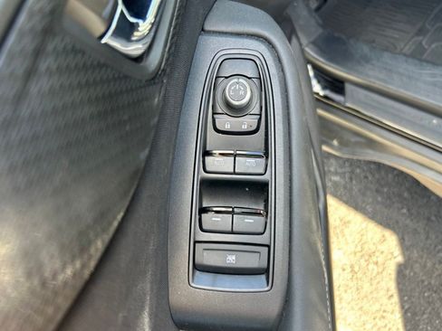 Used 2024 Subaru Outback Premium AWD/4WD image 10