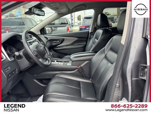 Used 2023 Nissan Murano SV image 13