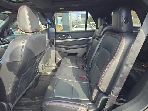 Used 2019 Ford Explorer Sport w/ Equipment Group 401A image 15