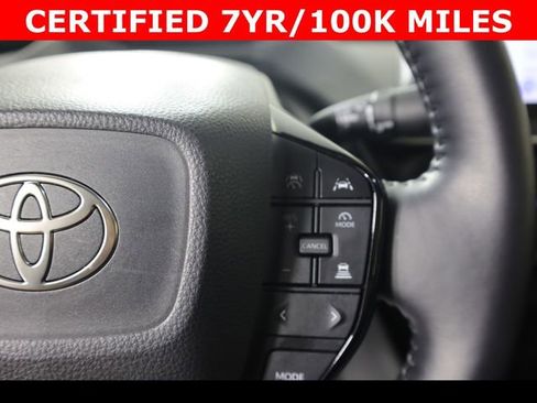 Used 2024 Toyota Prius XLE image 24