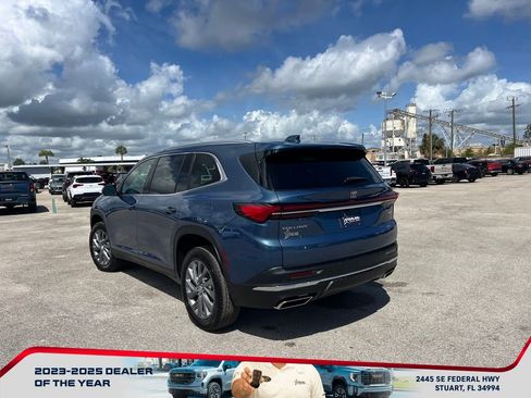 New 2026 Buick Enclave Preferred image 5