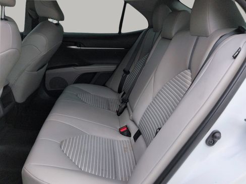 Used 2024 Toyota Camry SE w/ Convenience Package FWD image 17