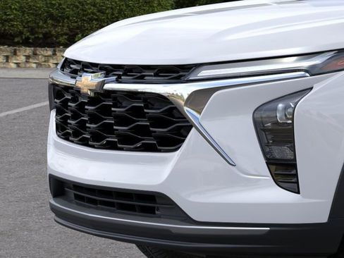 New 2026 Chevrolet Trax LT FWD image 14