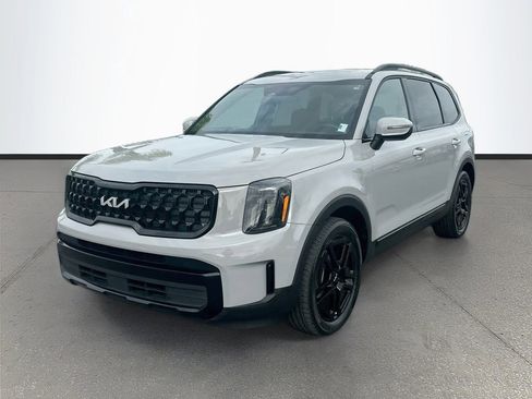 Certified 2024 Kia Telluride EX X-Line AWD/4WD image 3