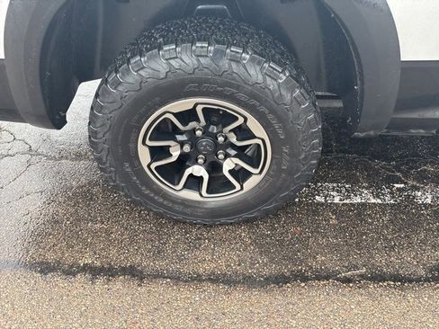 Used 2018 RAM 1500 Rebel w/ Luxury Group image 10