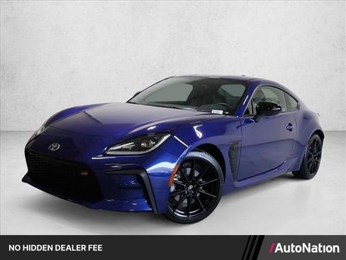 Used 2025 Toyota GR86 Premium w/ ALL Weather Mat Package (TMS) RWD image 1