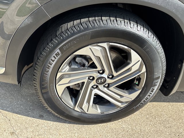 Used 2022 Hyundai Santa Fe SEL FWD image 12