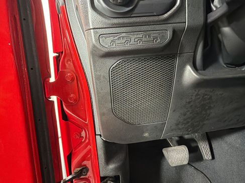 Used 2025 Jeep Wrangler Unlimited Sport AWD/4WD image 26