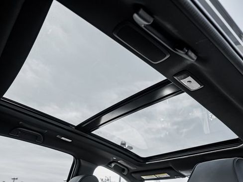 Used 2025 Acura RDX A-Spec image 38