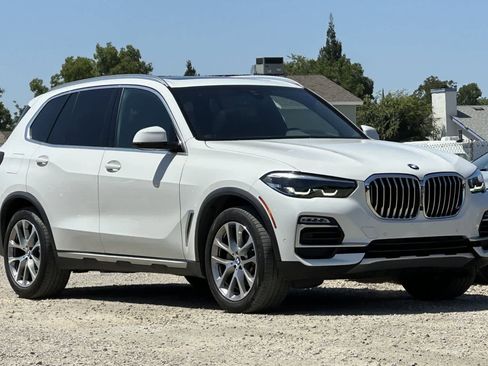 Used 2020 BMW X5 xDrive40i w/ Convenience Package AWD/4WD image 10