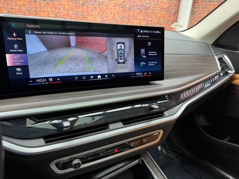 Certified 2024 BMW X7 xDrive40i w/ Climate Comfort Package AWD/4WD image 21