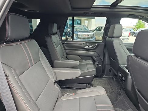 Used 2024 Chevrolet Tahoe RST w/ Luxury Package AWD/4WD image 28