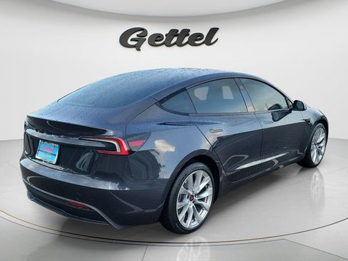 Used 2025 Tesla Model 3 Long Range RWD image 5