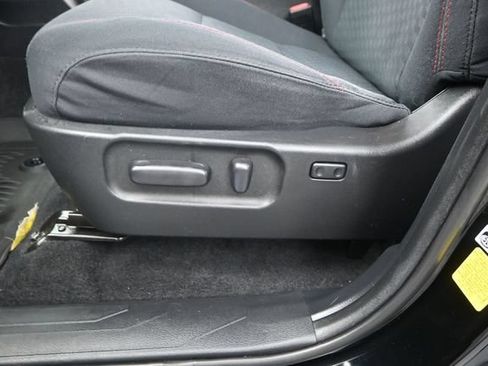 Used 2021 Toyota Tacoma SR5 RWD image 13